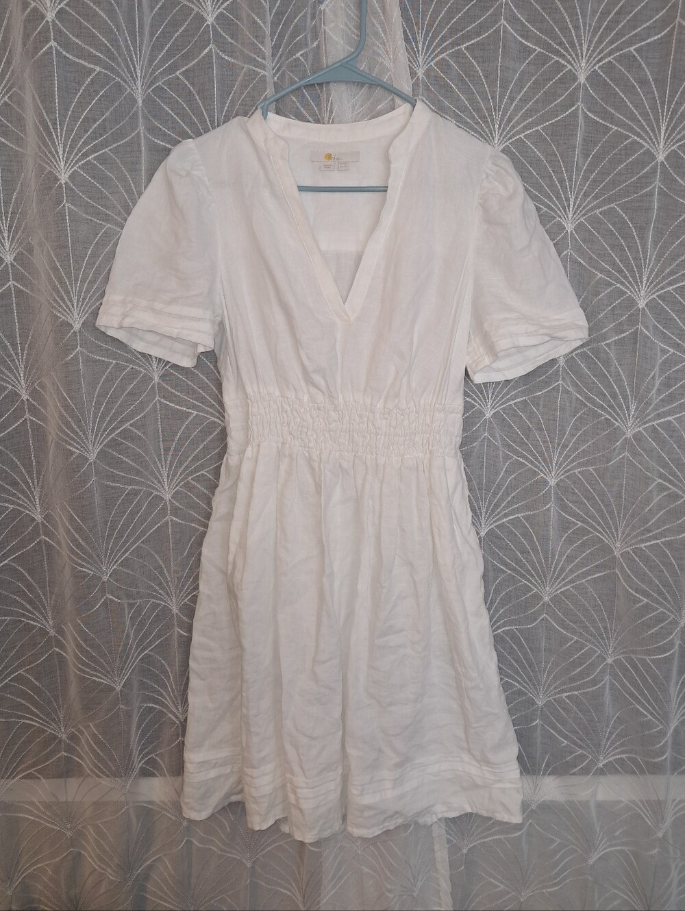 BODEN brand Women's size 6R, 100% linen, white colored dress